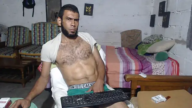 erik alexander online show from December 15, 2025, 7:56 am