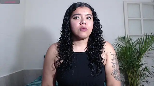 agata 22 online show from December 30, 2024, 3:47 am