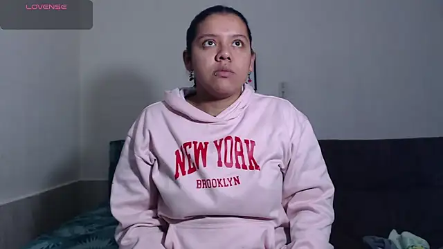 agata 22 online show from April 20, 2026, 3:20 am