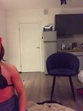 BigAssKi online show from February 24, 2026, 8:18 pm