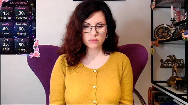 Snapshot of vaders_daughter chatting on April 22, 2026, 6:53 pm vaders daughter online show from April 22, 2026, 6:53 pm
