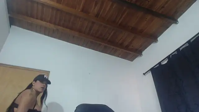 Alejagrantx online show from September 12, 2025, 9:26 pm