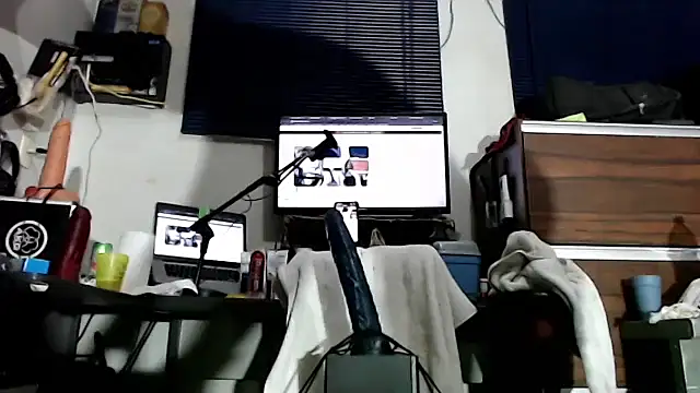 flex cam online show from November 6, 2025, 7:26 pm