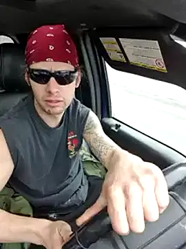 Snapshot of cdressupdiva chatting on February 20, 2025, 6:02 pm cdressupdiva online show from February 20, 2025, 6:02 pm