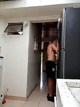 sebasxx97 online show from February 7, 2025, 7:38 pm