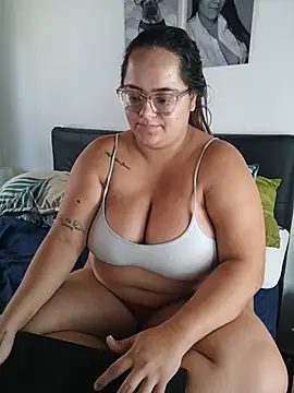 Snapshot of RachellGraham chatting on July 28, 2026, 4:39 pm RachellGraham online show from July 28, 2026, 4:39 pm