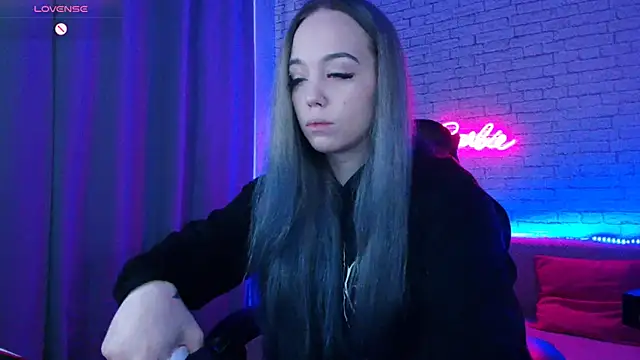 -Stacyy- online show from December 8, 2024, 5:07 am