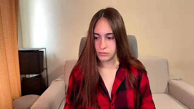 AliceKolltt online show from October 29, 2025, 8:27 am