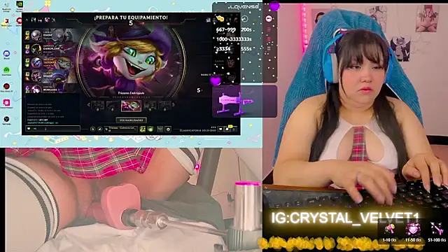 Snapshot of crystal7u7 chatting on September 11, 2025, 10:37 am crystal7u7 online show from September 11, 2025, 10:37 am