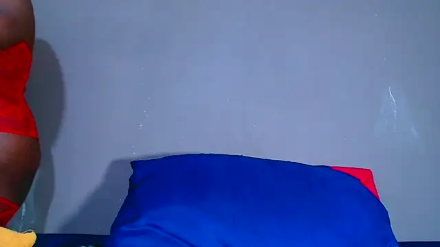 BERNINIBLUSHX89 online show from March 29, 2026, 8:53 pm