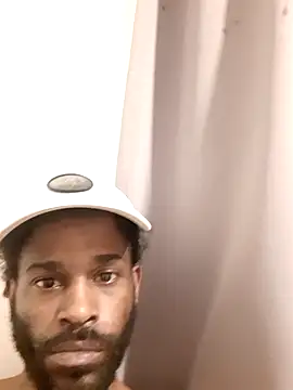 patrickfc  online show from September 25, 2025, 9:07 pm