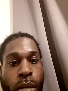 patrickfc  online show from October 23, 2025, 10:08 pm