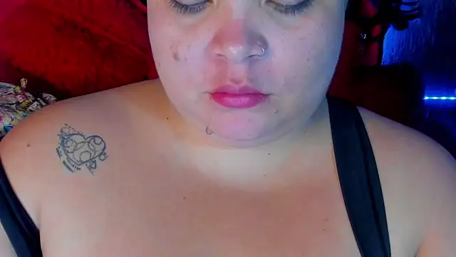 Snapshot of sobigcurvy4u chatting on December 19, 2024, 7:07 pm sobigcurvy4u online show from December 19, 2024, 7:07 pm