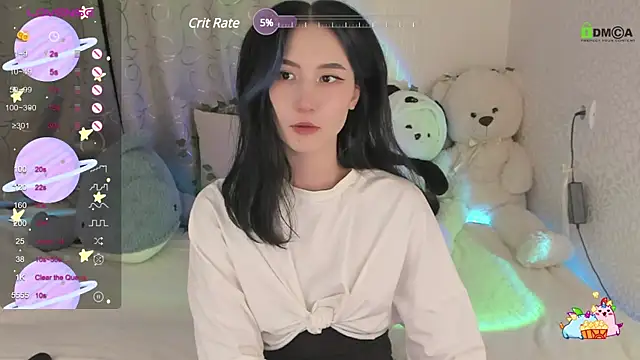 EmmaHixLove online show from December 17, 2024, 8:32 pm