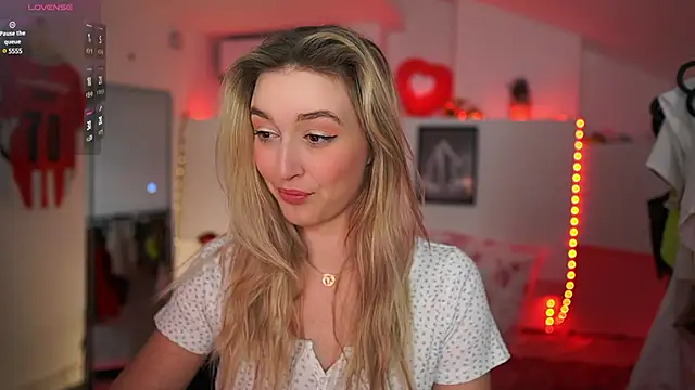 Alexis   Texas online show from March 8, 2025, 2:30 pm