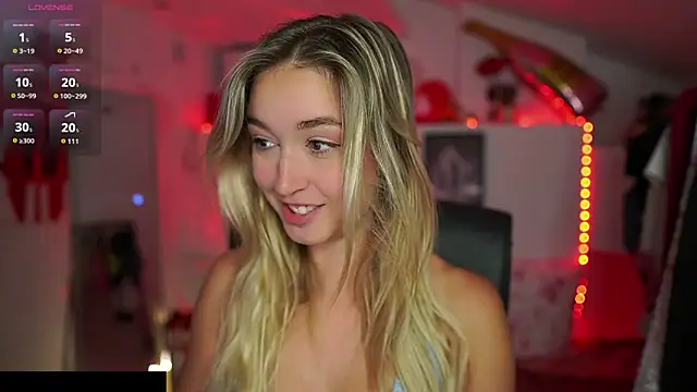 Alexis   Texas online show from September 27, 2025, 1:49 pm