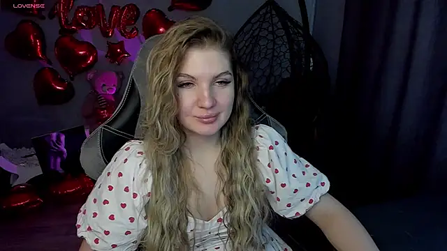 lily williamss online show from February 15, 2025, 3:52 am
