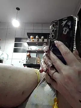 marcialoira online show from November 29, 2025, 12:13 am