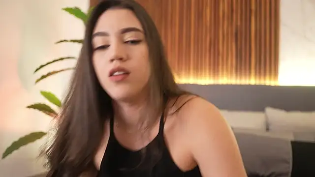 Amelia Rouse online show from October 2, 2025, 9:11 pm