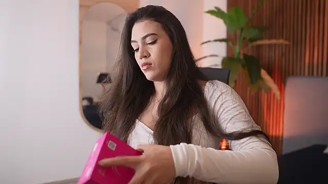 Amelia Rouse online show from October 3, 2025, 9:23 pm