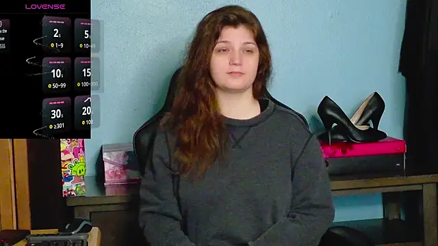 Snapshot of TreeJeanne chatting on November 15, 2025, 2:53 am TreeJeanne online show from November 15, 2025, 2:53 am