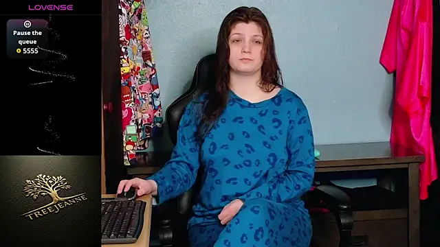 Snapshot of TreeJeanne chatting on March 2, 2026, 12:13 am TreeJeanne online show from March 2, 2026, 12:13 am