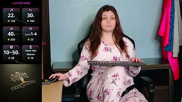 Snapshot of TreeJeanne chatting on March 6, 2026, 2:41 am TreeJeanne online show from March 6, 2026, 2:41 am
