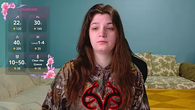 Snapshot of TreeJeanne chatting on April 9, 2026, 12:21 pm TreeJeanne online show from April 9, 2026, 12:21 pm