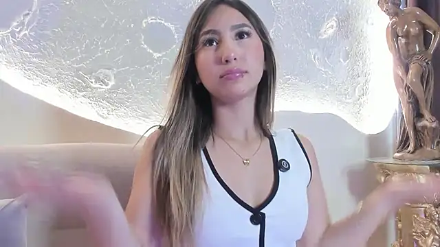  Emma Valka online show from September 22, 2025, 9:17 pm