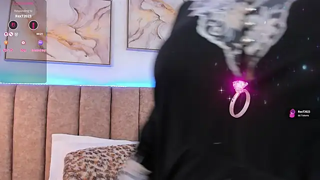 miahkumar online show from November 6, 2025, 7:04 pm