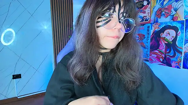 Snapshot of Purplee_Baby chatting on September 13, 2025, 10:04 am Purplee Baby online show from September 13, 2025, 10:04 am