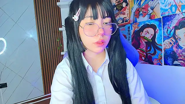 Snapshot of Purplee_Baby chatting on September 26, 2025, 8:13 pm Purplee Baby online show from September 26, 2025, 8:13 pm