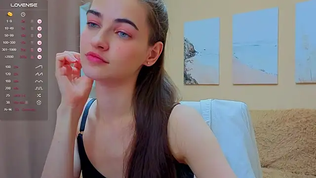 AstoriyaNight online show from October 11, 2025, 4:16 pm