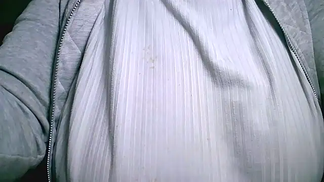 Bustypillows online show from November 27, 2025, 5:48 pm