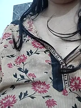 Aaradhya online show from March 18, 2025, 4:04 am