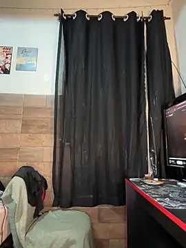 izumikarol online show from November 26, 2025, 3:40 am