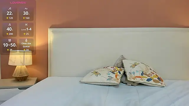 izadii online show from November 4, 2025, 6:40 pm