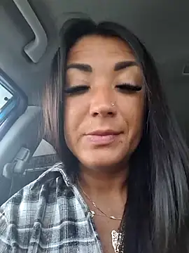 Snapshot of RuslanaXX chatting on January 28, 2025, 3:47 am RuslanaXX online show from January 28, 2025, 3:47 am