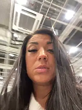 Snapshot of RuslanaXX chatting on February 11, 2025, 10:04 am RuslanaXX online show from February 11, 2025, 10:04 am