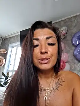 Snapshot of RuslanaXX chatting on March 21, 2025, 8:50 am RuslanaXX online show from March 21, 2025, 8:50 am