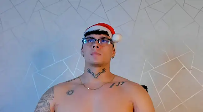 NoahhBrown online show from December 5, 2024, 10:12 am