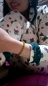 Snapshot of Blythe_69 chatting on January 29, 2025, 2:53 pm Blythe 69 online show from January 29, 2025, 2:53 pm