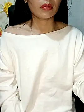 Snapshot of Blythe_69 chatting on November 22, 2025, 10:20 pm Blythe 69 online show from November 22, 2025, 10:20 pm