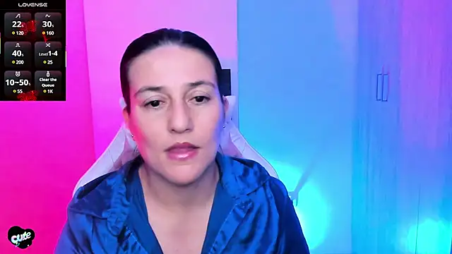 Saskyaa online show from March 4, 2025, 3:48 pm