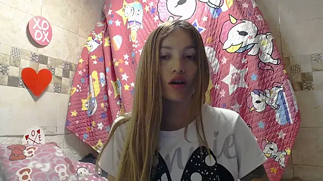 valerivegass online show from April 17, 2026, 9:40 pm