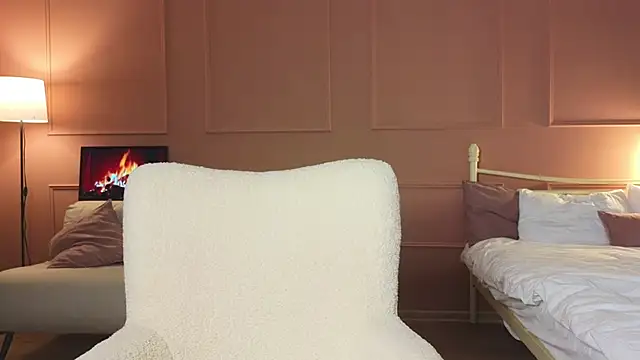 Snapshot of Lina-hill chatting on January 11, 2025, 2:47 pm Lina-hill online show from January 11, 2025, 2:47 pm