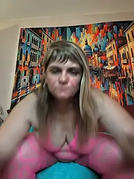 Snapshot of cricrimodele chatting on July 4, 2026, 4:18 am cricrimodele online show from July 4, 2026, 4:18 am