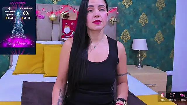 SuzanSmithh online show from December 2, 2025, 11:48 am