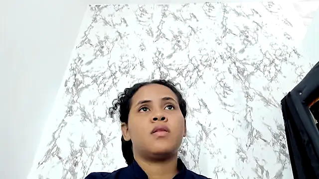 makena18 online show from November 6, 2025, 1:45 pm