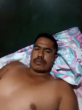 Snapshot of negro15cm17 chatting on September 26, 2025, 2:04 am negro15cm17 online show from September 26, 2025, 2:04 am